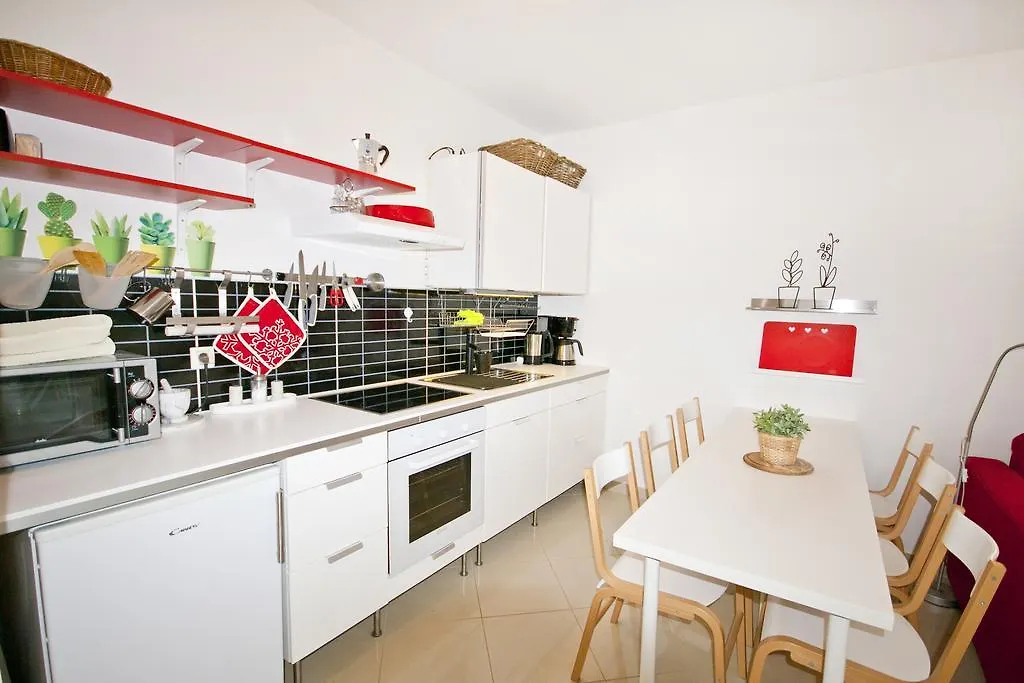 Adela Apartments Dramalj