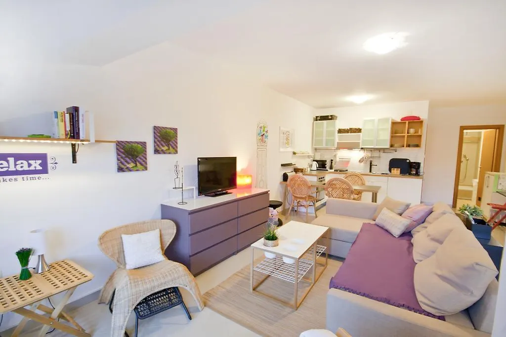 Adela Apartments Dramalj